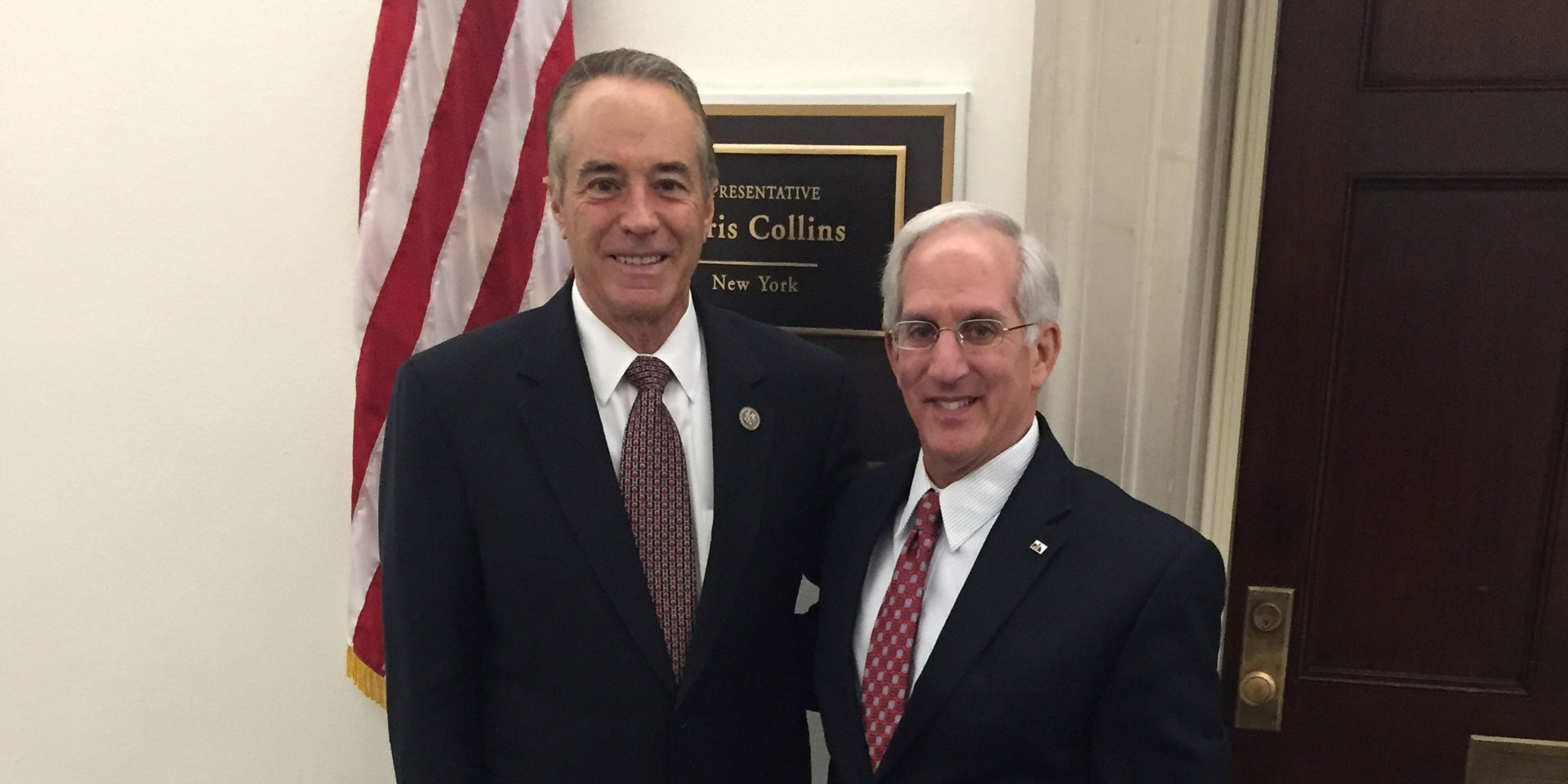 L-R: Rep. Chris Collins, R-27, and President-elect Fred Holender, CLU, CPCU, ChFC, MSFS.